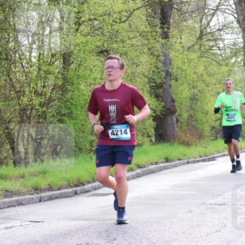 12.04.2026 - 45. Internationalen Wilhelmsburger Insellauf Yannick Fuchs http://msf.ph/oto/9480113 12.04.2026 10:19:04 Laufen 4214, 2022, 4027, 2851, 3585 meine-sportfotos.de