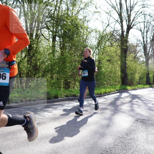 12.04.2026 - 45. Internationalen Wilhelmsburger Insellauf Yannick Fuchs http://msf.ph/oto/9480121 12.04.2026 10:30:40 Laufen  meine-sportfotos.de