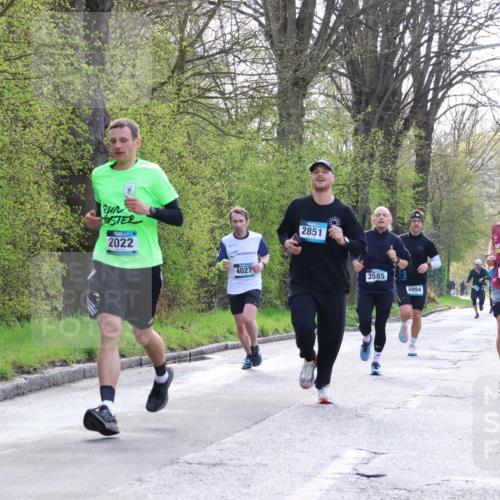 12.04.2026 - 45. Internationalen Wilhelmsburger Insellauf Yannick Fuchs http://msf.ph/oto/9480125 12.04.2026 10:19:05 Laufen 2022, 4027, 2851, 3585, 4994, 8, 5585 meine-sportfotos.de