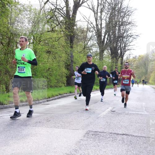 12.04.2026 - 45. Internationalen Wilhelmsburger Insellauf Yannick Fuchs http://msf.ph/oto/9480144 12.04.2026 10:19:06 Laufen 2022, 4027, 2851, 3585, 4994, 994, 5585 meine-sportfotos.de