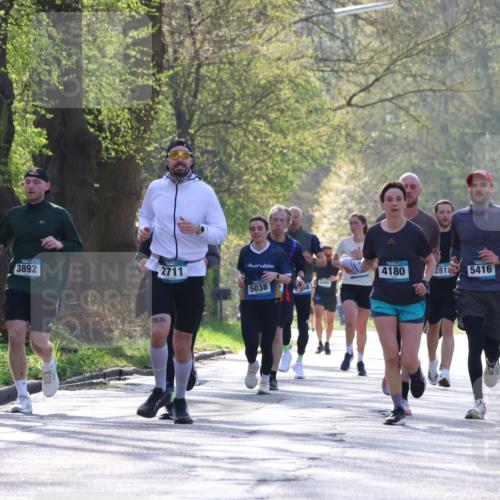 12.04.2026 - 45. Internationalen Wilhelmsburger Insellauf Yannick Fuchs http://msf.ph/oto/9480152 12.04.2026 10:30:43 Laufen  meine-sportfotos.de