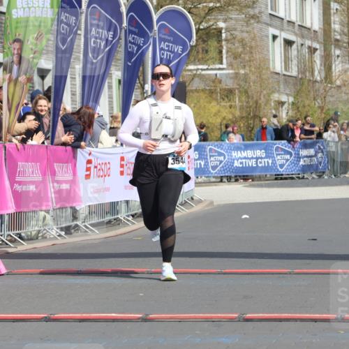 12.04.2026 - 45. Internationalen Wilhelmsburger Insellauf Strokosch-Dieckow http://msf.ph/oto/9480184 12.04.2026 11:52:26 Ziel 3544 meine-sportfotos.de