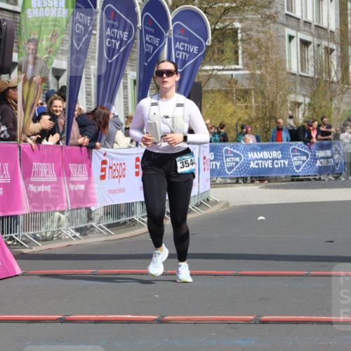 12.04.2026 - 45. Internationalen Wilhelmsburger Insellauf Strokosch-Dieckow http://msf.ph/oto/9480198 12.04.2026 11:52:26 Ziel 3544 meine-sportfotos.de
