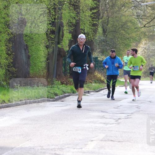 12.04.2026 - 45. Internationalen Wilhelmsburger Insellauf Yannick Fuchs http://msf.ph/oto/9480200 12.04.2026 10:19:12 Laufen 5316, 5833, 3141 meine-sportfotos.de