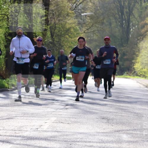 12.04.2026 - 45. Internationalen Wilhelmsburger Insellauf Yannick Fuchs http://msf.ph/oto/9480204 12.04.2026 10:30:45 Laufen  meine-sportfotos.de