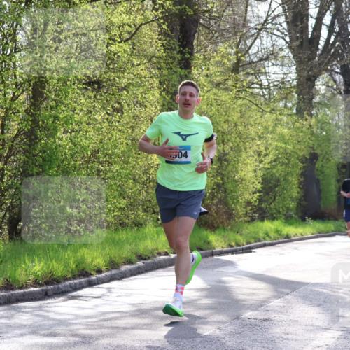 12.04.2026 - 45. Internationalen Wilhelmsburger Insellauf Yannick Fuchs http://msf.ph/oto/9480256 12.04.2026 10:19:23 Laufen 504, 4995 meine-sportfotos.de