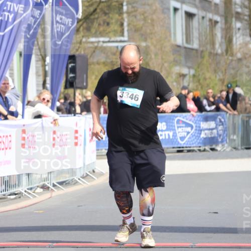 12.04.2026 - 45. Internationalen Wilhelmsburger Insellauf Strokosch-Dieckow http://msf.ph/oto/9480277 12.04.2026 11:53:31 Ziel 3346 meine-sportfotos.de