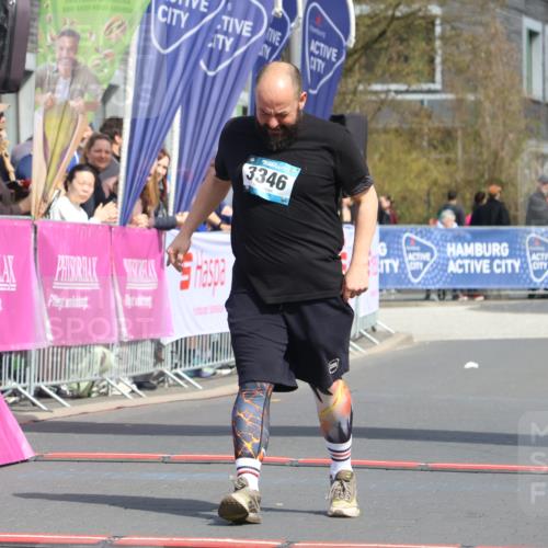 12.04.2026 - 45. Internationalen Wilhelmsburger Insellauf Strokosch-Dieckow http://msf.ph/oto/9480292 12.04.2026 11:53:33 Ziel 3346 meine-sportfotos.de