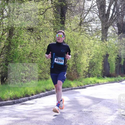 12.04.2026 - 45. Internationalen Wilhelmsburger Insellauf Yannick Fuchs http://msf.ph/oto/9480299 12.04.2026 10:19:27 Laufen 4995 meine-sportfotos.de