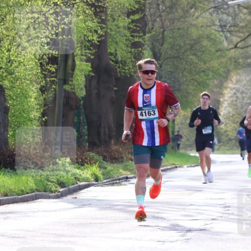 12.04.2026 - 45. Internationalen Wilhelmsburger Insellauf Yannick Fuchs http://msf.ph/oto/9480328 12.04.2026 10:19:31 Laufen 4163, 3778, 4979, 4975 meine-sportfotos.de