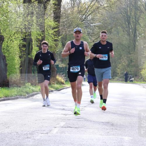12.04.2026 - 45. Internationalen Wilhelmsburger Insellauf Yannick Fuchs http://msf.ph/oto/9480391 12.04.2026 10:19:37 Laufen 3778, 4979, 975 meine-sportfotos.de