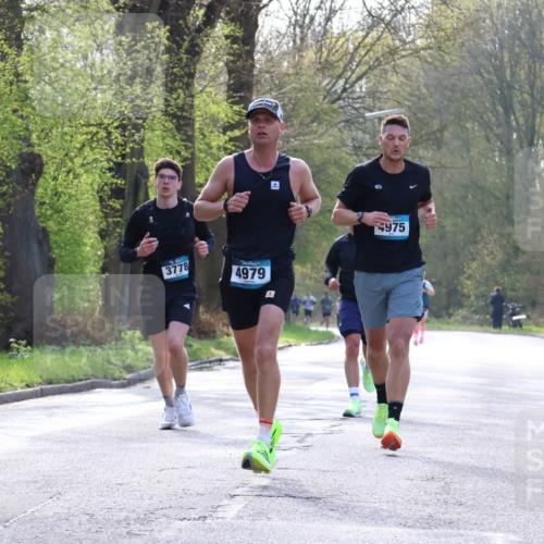 12.04.2026 - 45. Internationalen Wilhelmsburger Insellauf Yannick Fuchs http://msf.ph/oto/9480397 12.04.2026 10:19:38 Laufen 3778, 4979, 975 meine-sportfotos.de