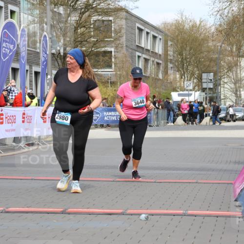 12.04.2026 - 45. Internationalen Wilhelmsburger Insellauf Strokosch-Dieckow http://msf.ph/oto/9480413 12.04.2026 13:27:04 Ziel 4124, 2980, 3640 meine-sportfotos.de