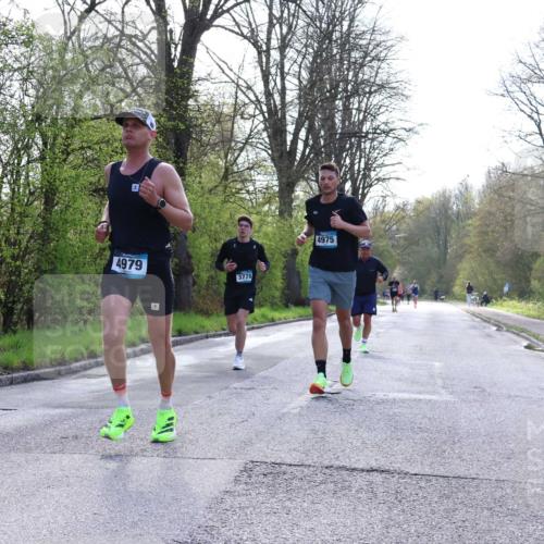 12.04.2026 - 45. Internationalen Wilhelmsburger Insellauf Yannick Fuchs http://msf.ph/oto/9480430 12.04.2026 10:19:41 Laufen 4979, 3778, 4975 meine-sportfotos.de
