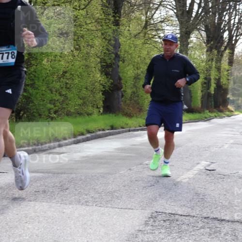 12.04.2026 - 45. Internationalen Wilhelmsburger Insellauf Yannick Fuchs http://msf.ph/oto/9480447 12.04.2026 10:19:43 Laufen 3778 meine-sportfotos.de