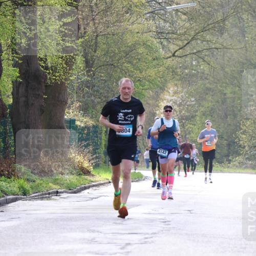 12.04.2026 - 45. Internationalen Wilhelmsburger Insellauf Yannick Fuchs http://msf.ph/oto/9480458 12.04.2026 10:19:46 Laufen 804, 4142 meine-sportfotos.de