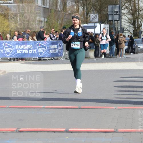 12.04.2026 - 45. Internationalen Wilhelmsburger Insellauf Strokosch-Dieckow http://msf.ph/oto/9480467 12.04.2026 11:54:20 Ziel 2776 meine-sportfotos.de