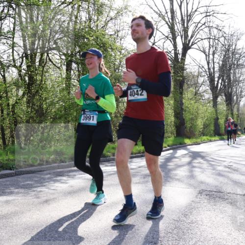 12.04.2026 - 45. Internationalen Wilhelmsburger Insellauf Yannick Fuchs http://msf.ph/oto/9480481 12.04.2026 10:31:00 Laufen  meine-sportfotos.de