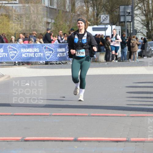 12.04.2026 - 45. Internationalen Wilhelmsburger Insellauf Strokosch-Dieckow http://msf.ph/oto/9480486 12.04.2026 11:54:21 Ziel 2776 meine-sportfotos.de