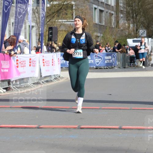 12.04.2026 - 45. Internationalen Wilhelmsburger Insellauf Strokosch-Dieckow http://msf.ph/oto/9480500 12.04.2026 11:54:23 Ziel 2776 meine-sportfotos.de