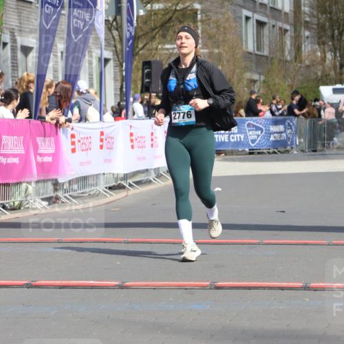12.04.2026 - 45. Internationalen Wilhelmsburger Insellauf Strokosch-Dieckow http://msf.ph/oto/9480539 12.04.2026 11:54:24 Ziel 2776 meine-sportfotos.de