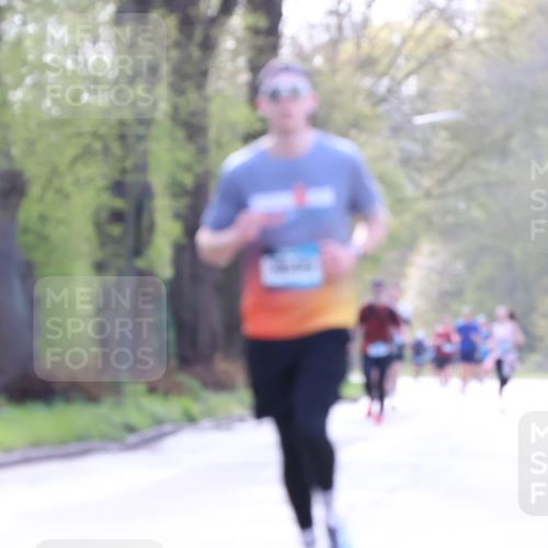 12.04.2026 - 45. Internationalen Wilhelmsburger Insellauf Yannick Fuchs http://msf.ph/oto/9480587 12.04.2026 10:20:04 Laufen  meine-sportfotos.de