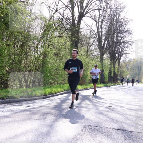 12.04.2026 - 45. Internationalen Wilhelmsburger Insellauf Yannick Fuchs http://msf.ph/oto/9480663 12.04.2026 10:31:12 Laufen  meine-sportfotos.de