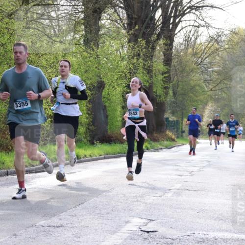 12.04.2026 - 45. Internationalen Wilhelmsburger Insellauf Yannick Fuchs http://msf.ph/oto/9480669 12.04.2026 10:20:17 Laufen 3355, 3542 meine-sportfotos.de