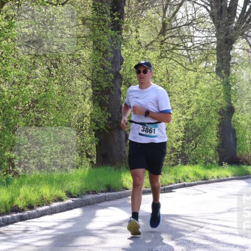 12.04.2026 - 45. Internationalen Wilhelmsburger Insellauf Yannick Fuchs http://msf.ph/oto/9480673 12.04.2026 10:31:13 Laufen  meine-sportfotos.de