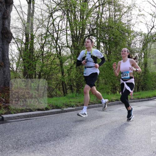 12.04.2026 - 45. Internationalen Wilhelmsburger Insellauf Yannick Fuchs http://msf.ph/oto/9480715 12.04.2026 10:20:20 Laufen 3542 meine-sportfotos.de