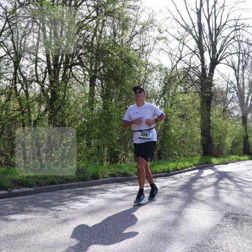12.04.2026 - 45. Internationalen Wilhelmsburger Insellauf Yannick Fuchs http://msf.ph/oto/9480716 12.04.2026 10:31:15 Laufen  meine-sportfotos.de