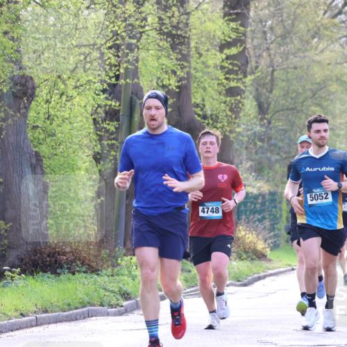 12.04.2026 - 45. Internationalen Wilhelmsburger Insellauf Yannick Fuchs http://msf.ph/oto/9480724 12.04.2026 10:20:22 Laufen 4748, 5052, 3081, 7676 meine-sportfotos.de