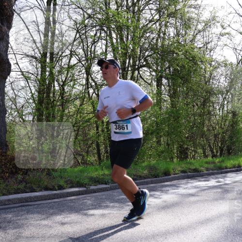 12.04.2026 - 45. Internationalen Wilhelmsburger Insellauf Yannick Fuchs http://msf.ph/oto/9480730 12.04.2026 10:31:15 Laufen  meine-sportfotos.de