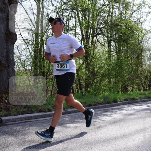 12.04.2026 - 45. Internationalen Wilhelmsburger Insellauf Yannick Fuchs http://msf.ph/oto/9480733 12.04.2026 10:31:15 Laufen  meine-sportfotos.de