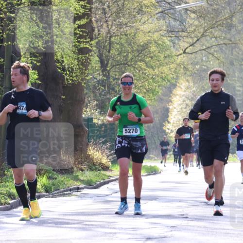 12.04.2026 - 45. Internationalen Wilhelmsburger Insellauf Yannick Fuchs http://msf.ph/oto/9480736 12.04.2026 10:31:17 Laufen  meine-sportfotos.de