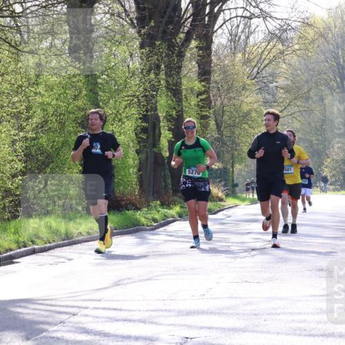 12.04.2026 - 45. Internationalen Wilhelmsburger Insellauf Yannick Fuchs http://msf.ph/oto/9480775 12.04.2026 10:31:19 Laufen  meine-sportfotos.de