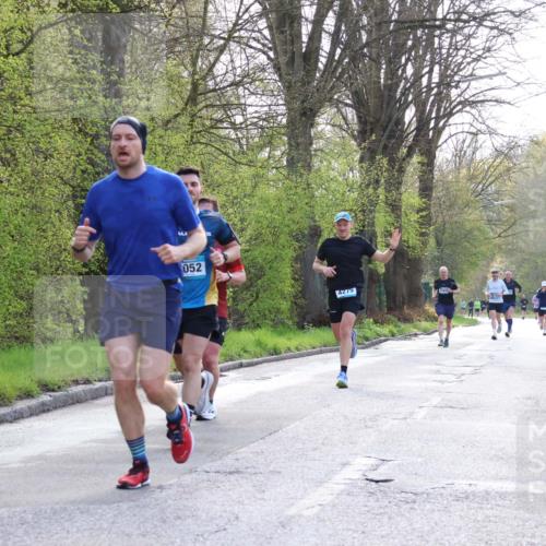 12.04.2026 - 45. Internationalen Wilhelmsburger Insellauf Yannick Fuchs http://msf.ph/oto/9480778 12.04.2026 10:20:27 Laufen 052, 4275 meine-sportfotos.de