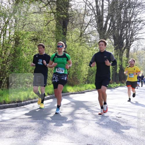 12.04.2026 - 45. Internationalen Wilhelmsburger Insellauf Yannick Fuchs http://msf.ph/oto/9480800 12.04.2026 10:31:23 Laufen  meine-sportfotos.de