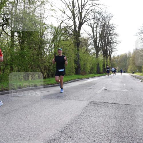 12.04.2026 - 45. Internationalen Wilhelmsburger Insellauf Yannick Fuchs http://msf.ph/oto/9480807 12.04.2026 10:20:30 Laufen 4748, 4275 meine-sportfotos.de