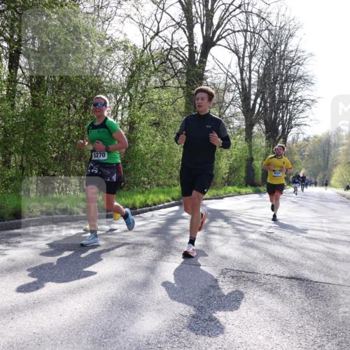 12.04.2026 - 45. Internationalen Wilhelmsburger Insellauf Yannick Fuchs http://msf.ph/oto/9480826 12.04.2026 10:31:24 Laufen  meine-sportfotos.de