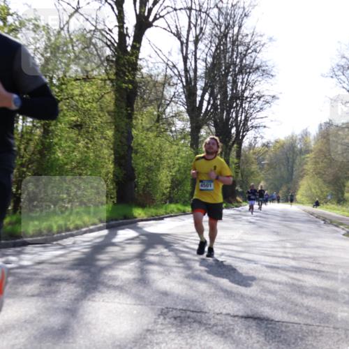 12.04.2026 - 45. Internationalen Wilhelmsburger Insellauf Yannick Fuchs http://msf.ph/oto/9480849 12.04.2026 10:31:25 Laufen  meine-sportfotos.de