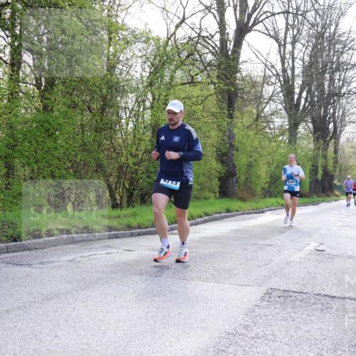 12.04.2026 - 45. Internationalen Wilhelmsburger Insellauf Yannick Fuchs http://msf.ph/oto/9480916 12.04.2026 10:20:42 Laufen 4713, 4340 meine-sportfotos.de