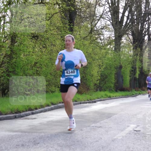 12.04.2026 - 45. Internationalen Wilhelmsburger Insellauf Yannick Fuchs http://msf.ph/oto/9480927 12.04.2026 10:20:44 Laufen 4340, 47, 49 meine-sportfotos.de