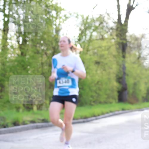 12.04.2026 - 45. Internationalen Wilhelmsburger Insellauf Yannick Fuchs http://msf.ph/oto/9480933 12.04.2026 10:20:45 Laufen 4340 meine-sportfotos.de