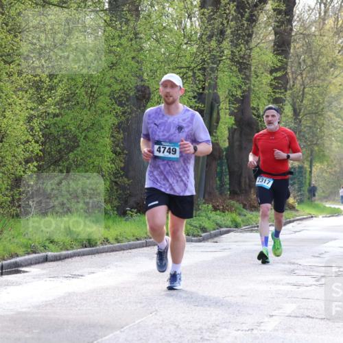 12.04.2026 - 45. Internationalen Wilhelmsburger Insellauf Yannick Fuchs http://msf.ph/oto/9480946 12.04.2026 10:20:46 Laufen 4749, 4242, 2317, 4766 meine-sportfotos.de