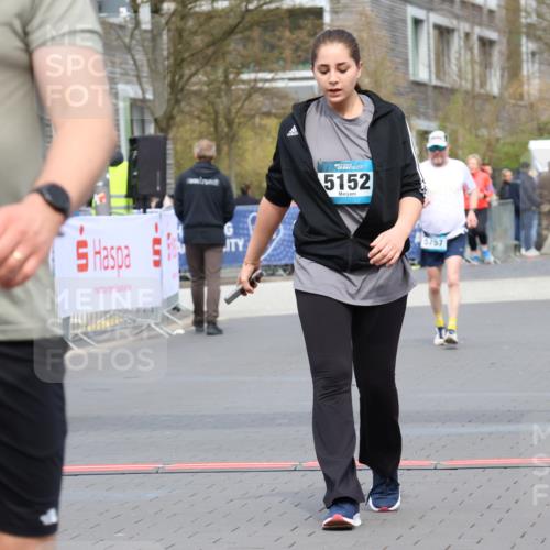 12.04.2026 - 45. Internationalen Wilhelmsburger Insellauf Strokosch-Dieckow http://msf.ph/oto/9480970 12.04.2026 13:26:00 Ziel 5152 meine-sportfotos.de
