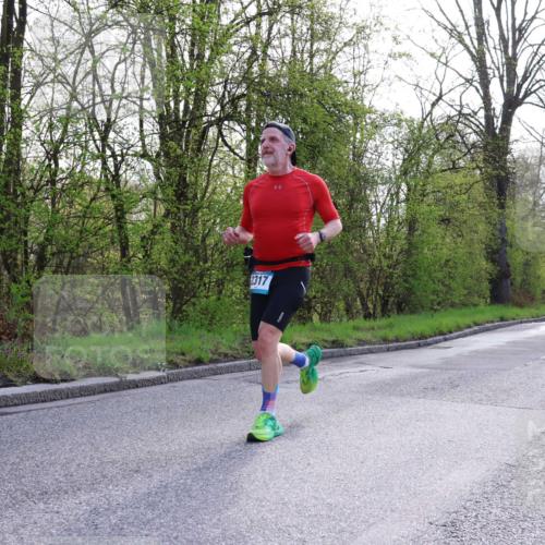 12.04.2026 - 45. Internationalen Wilhelmsburger Insellauf Yannick Fuchs http://msf.ph/oto/9480993 12.04.2026 10:20:53 Laufen 2317 meine-sportfotos.de