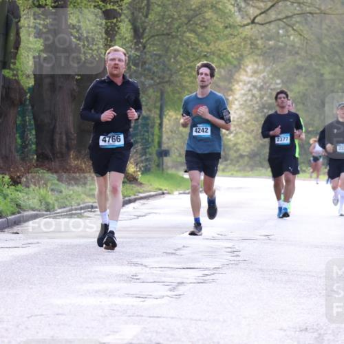 12.04.2026 - 45. Internationalen Wilhelmsburger Insellauf Yannick Fuchs http://msf.ph/oto/9481009 12.04.2026 10:20:55 Laufen 4766, 4242, 2377, 2323 meine-sportfotos.de