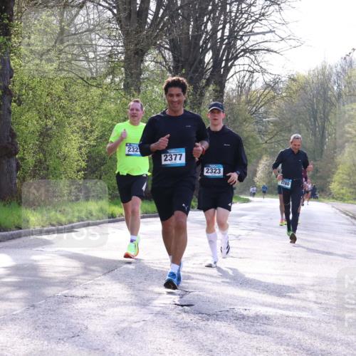 12.04.2026 - 45. Internationalen Wilhelmsburger Insellauf Yannick Fuchs http://msf.ph/oto/9481095 12.04.2026 10:21:07 Laufen 232, 2377, 2323, 2780 meine-sportfotos.de