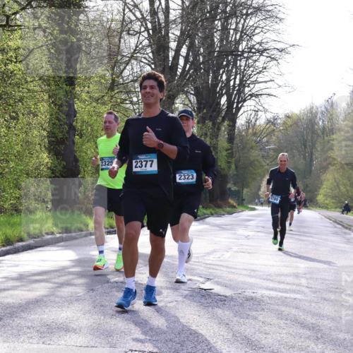 12.04.2026 - 45. Internationalen Wilhelmsburger Insellauf Yannick Fuchs http://msf.ph/oto/9481112 12.04.2026 10:21:08 Laufen 2325, 2377, 2323, 2780 meine-sportfotos.de